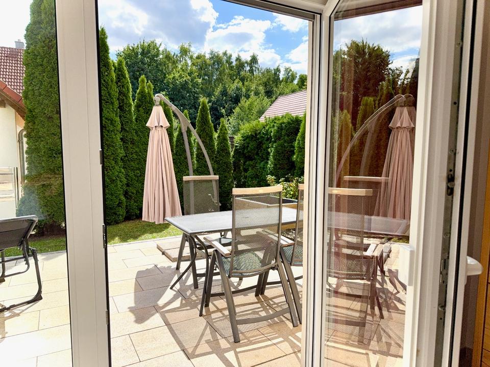 Thumbnail-Provisionsfrei - gepflegte DHH mit Südterrasse und Doppelgarage