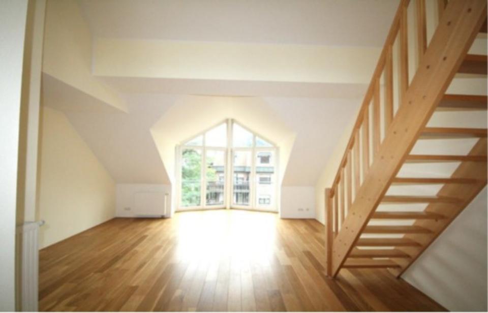 Thumbnail-Lichtdurchflutete 2,5 Zimmer Maisonetten Wohnung