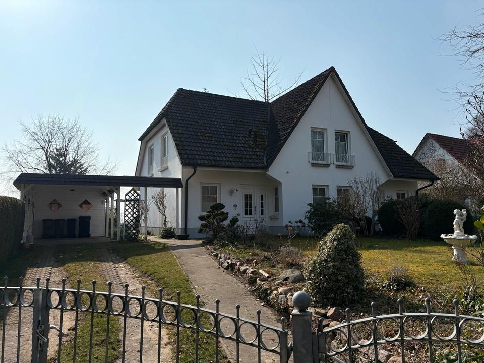 Thumbnail-Charmante Doppelhaushälfte auf 980 m² Grundstück – sofort frei