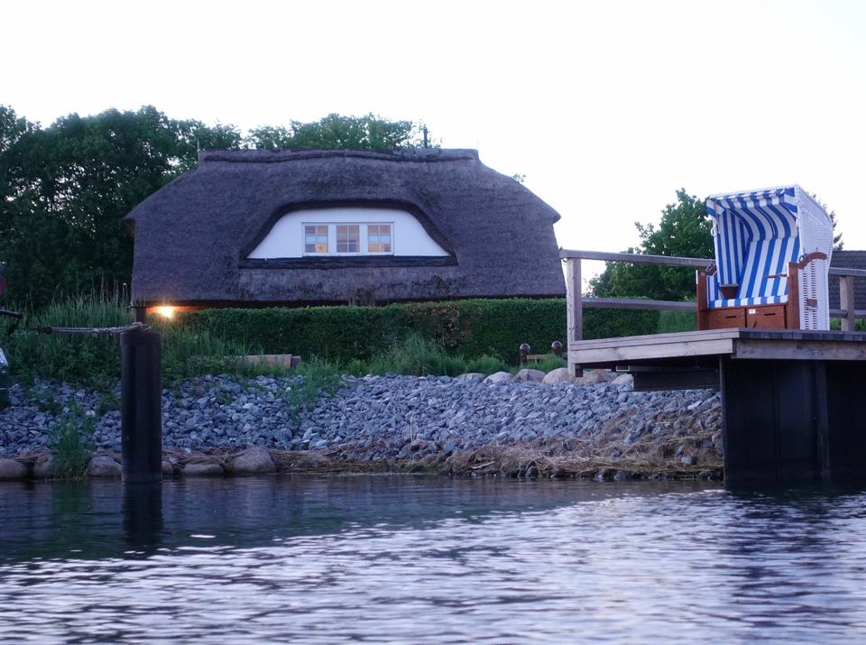 Thumbnail-Haus in direkter Seelage - Sellin - Sonneninsel Rügen - Reetdach