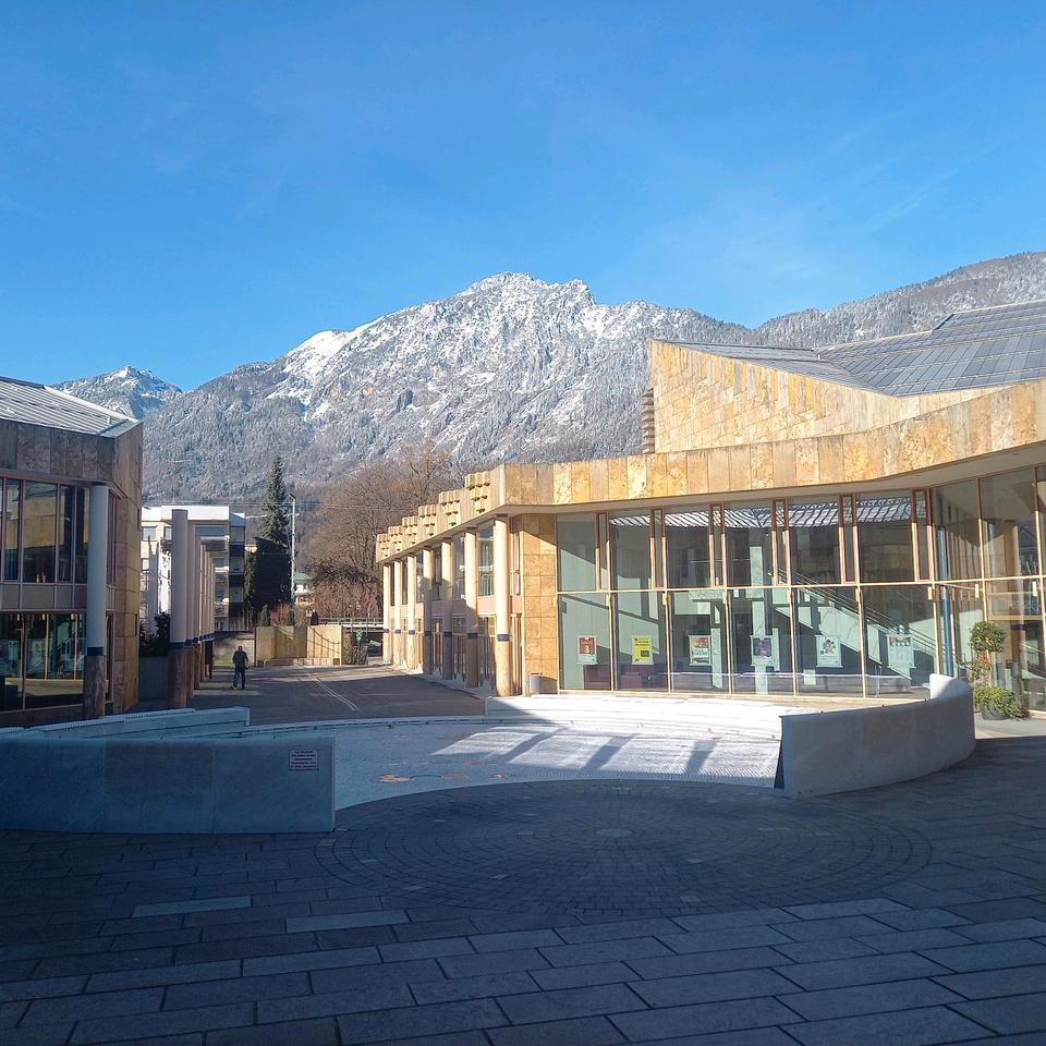 Thumbnail-zum Verkauf 2 Familienhaus in Ainring