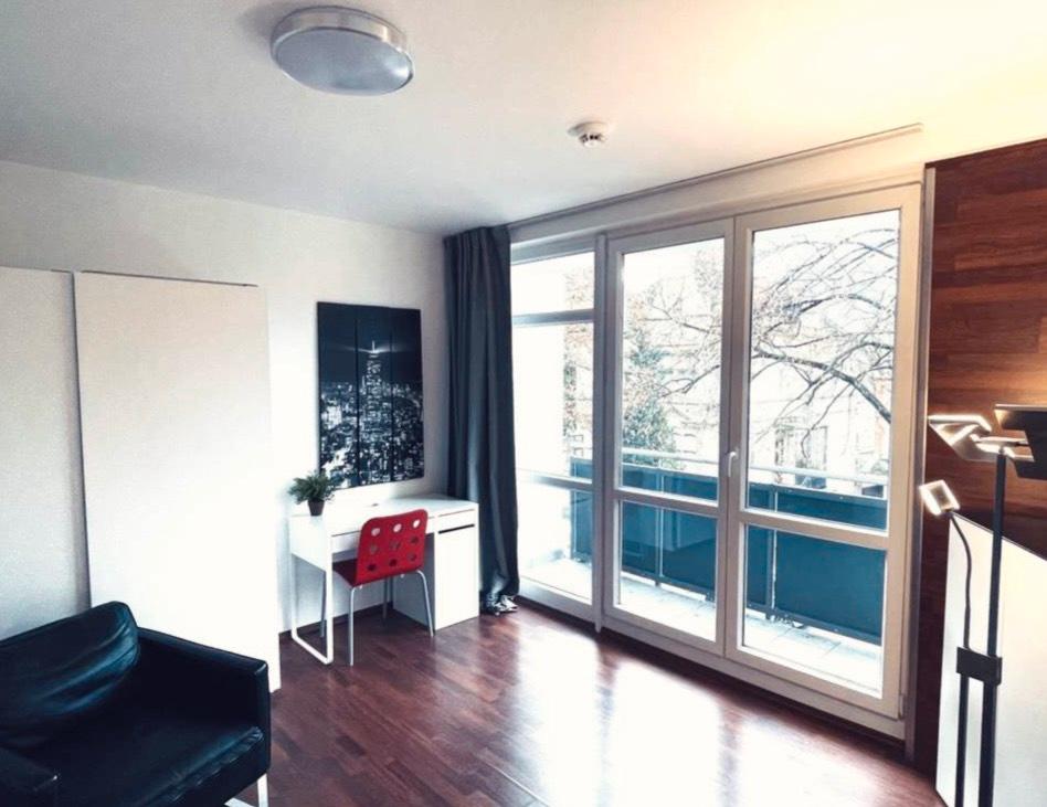 Thumbnail-Vollmöblierte 1. Zimmer Wohnung mit Balkon in Bahnhofsnähe