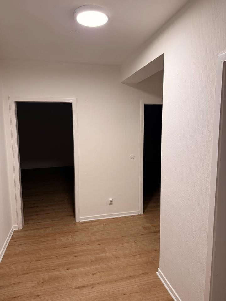 Thumbnail-Helle 3-Zimmer Wohnung mit Balkon in :Düsseldorf Unterrath