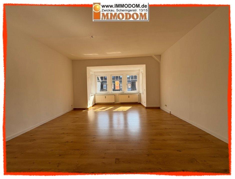 Thumbnail-3-Zimmer-Wohnung in Zwickau-Nordvorstadt, herrschaftliches Wohnen mit großer Wohnküche, Erker und 2 Balkonen!