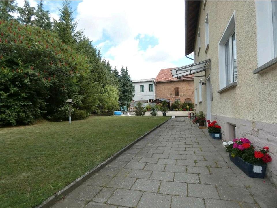 Thumbnail-Helle 4-Zimmer-Altbauwohnung im 1. OG, ca. 93m² - ruhige Lage