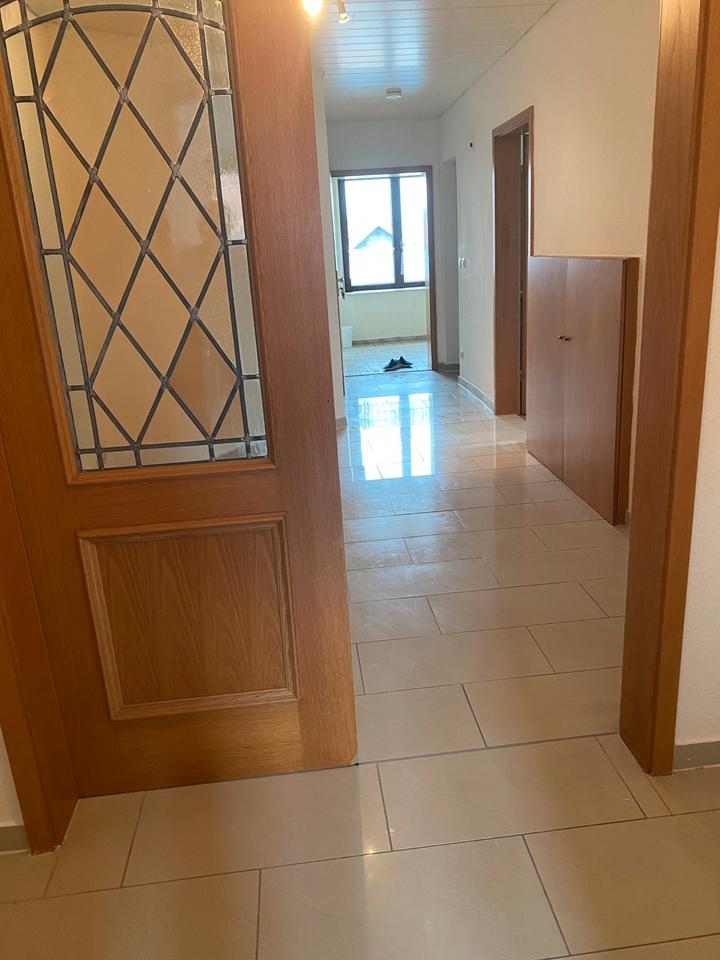 Thumbnail-3.Zimmerwohnung Dachgeschoss ruhige Lage