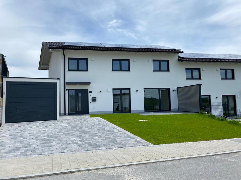 Thumbnail-Schöne Doppelhaushälfte