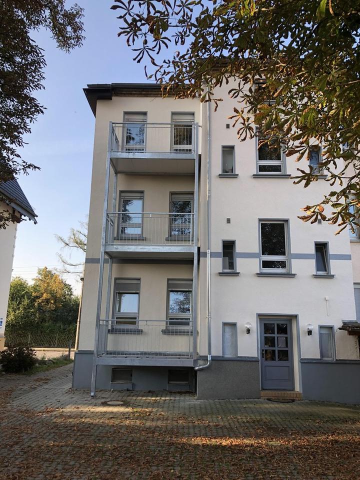 Thumbnail-Hochwertige 4-Raum-Wohnung | Balkon | große Küche | Abstellraum | Stellplatz
