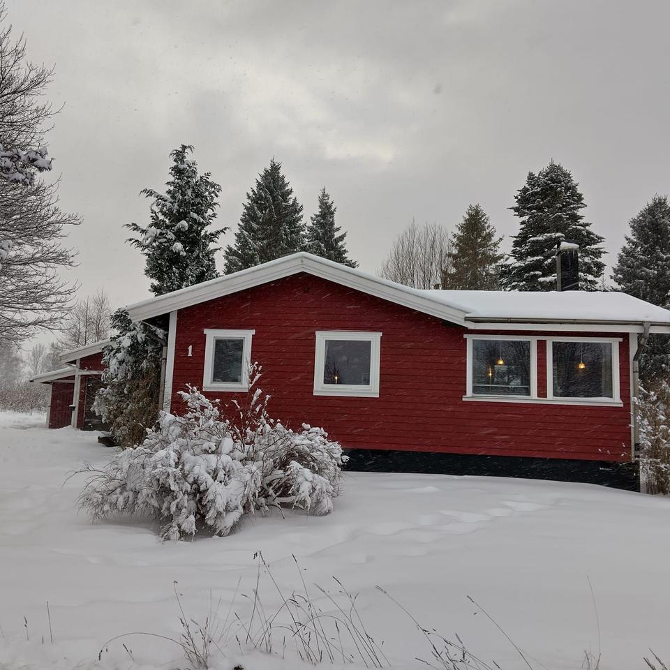 Thumbnail-Ferienhaus in Südschweden nahe Hjo Vättern – mit Gästehaus