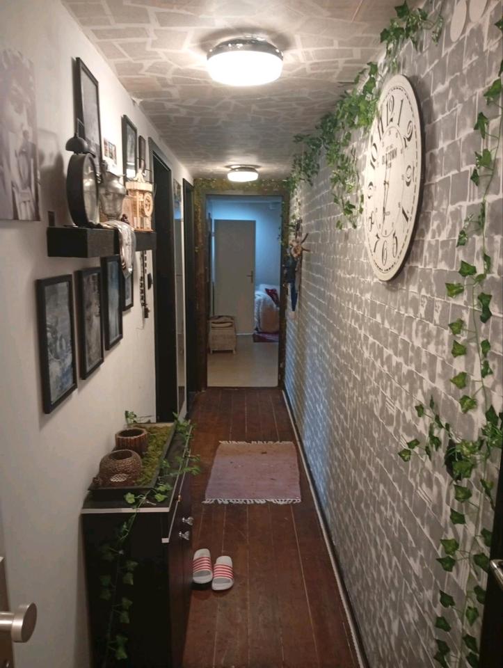 Thumbnail-Möblierte, kleine 4.5 Zimmer Dachgeschosswohnung zu vermieten