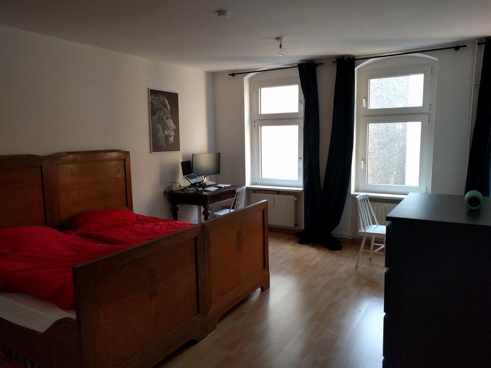 Thumbnail-Helle 1-Zimmer-Altbauwohnung im ruhigen Hinterhaus – Rote Insel