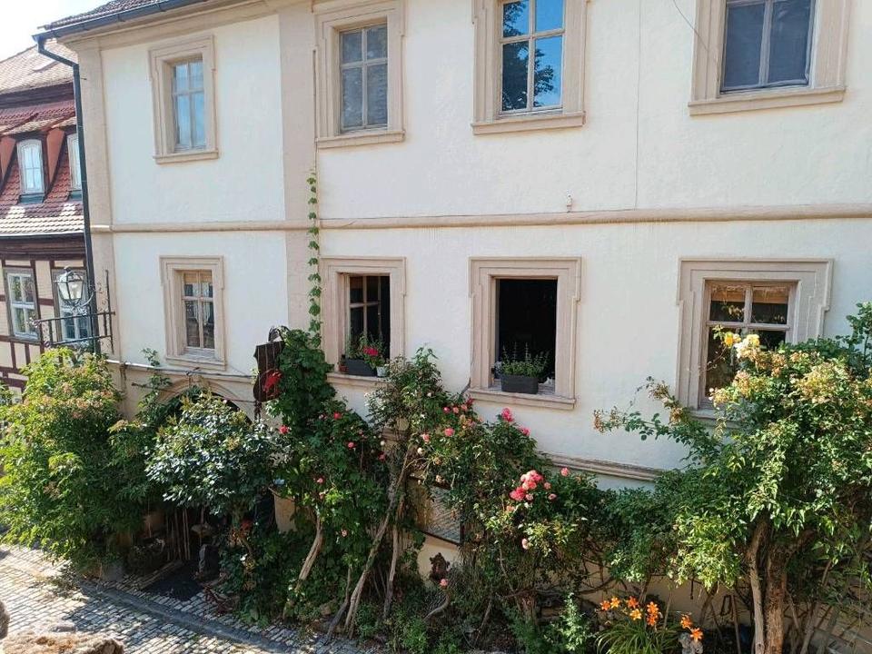 Thumbnail-Einzigartige 5-Zi-Whg (160 m²)in 97486 Königsberg zu vermieten