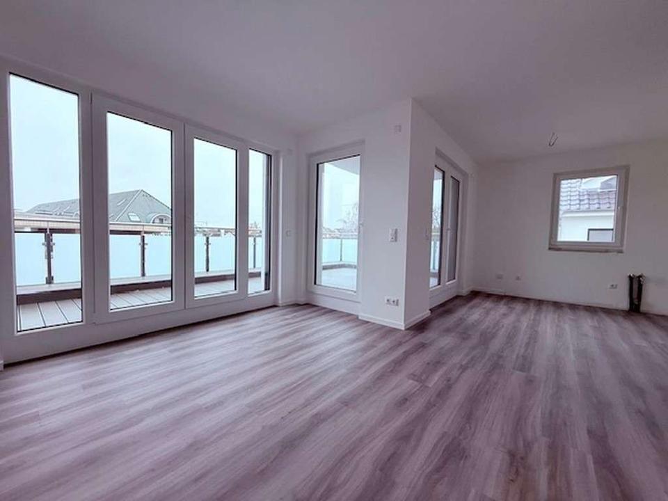 Thumbnail-Exklusive 3-Zimmer-Maisonette-Wohnung mit großer Sonnenterrasse, EBK und TG-Stellplatz