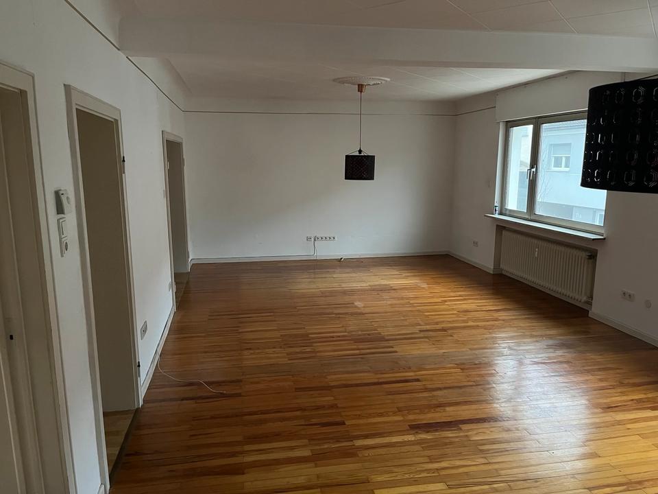 Thumbnail-Mietwohnung Zentrum Bexbach, ca 90qm mit Küche