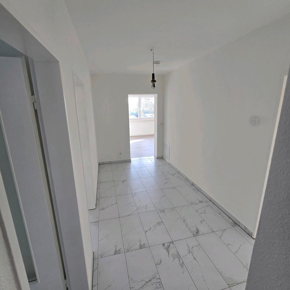 Thumbnail-3-Zimmer-Wohnung mit großer Süd-Terrasse in Frankfurt Sossenheim