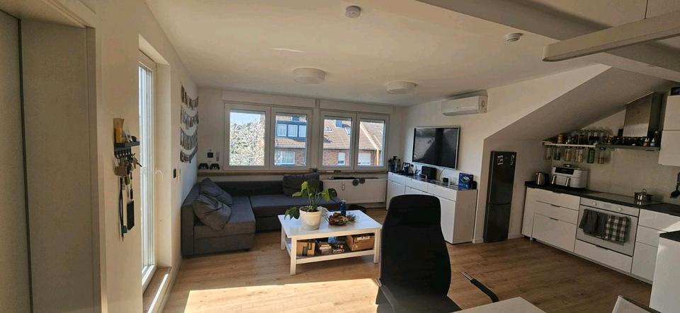 Thumbnail-möblierte Wohnung mit Balkon Büttgen 49qm
