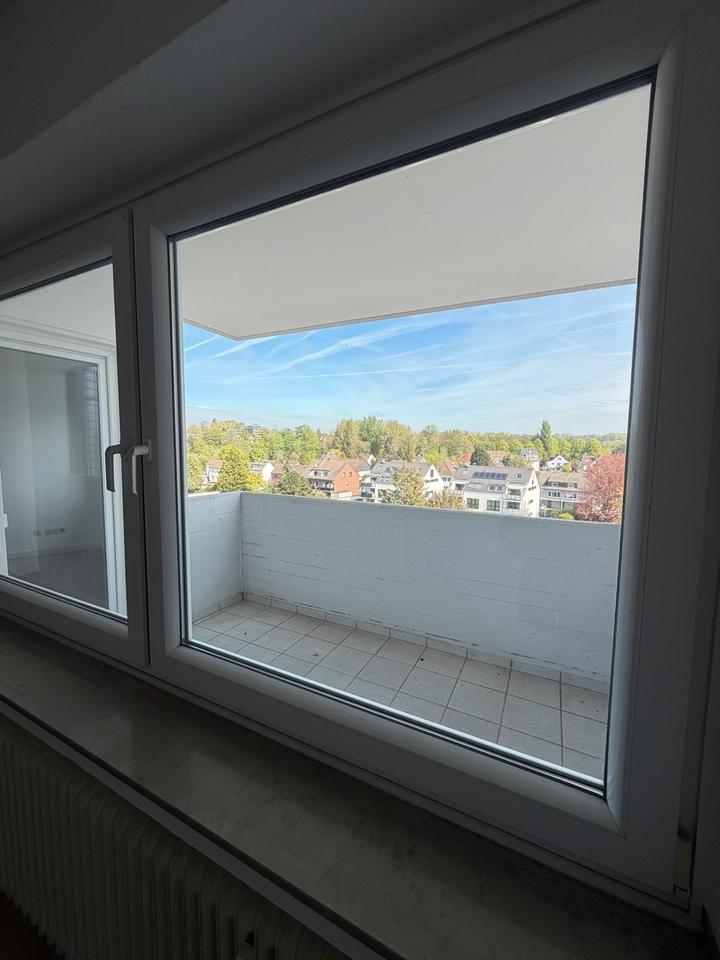Thumbnail-Hochwertige 3-Zimmer Wohnung, 5. OG, Aufzug, Balkon Lev-Opladen