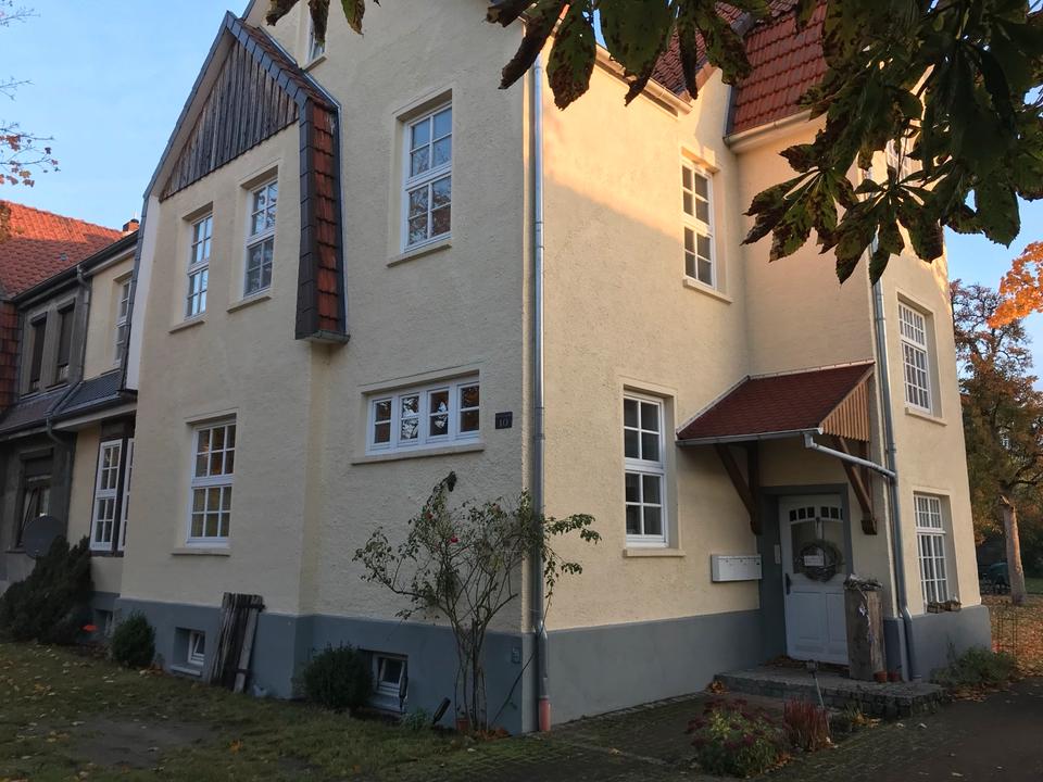 Thumbnail-5-Zimmer-Altbauwohnung mit Tageslichtbad