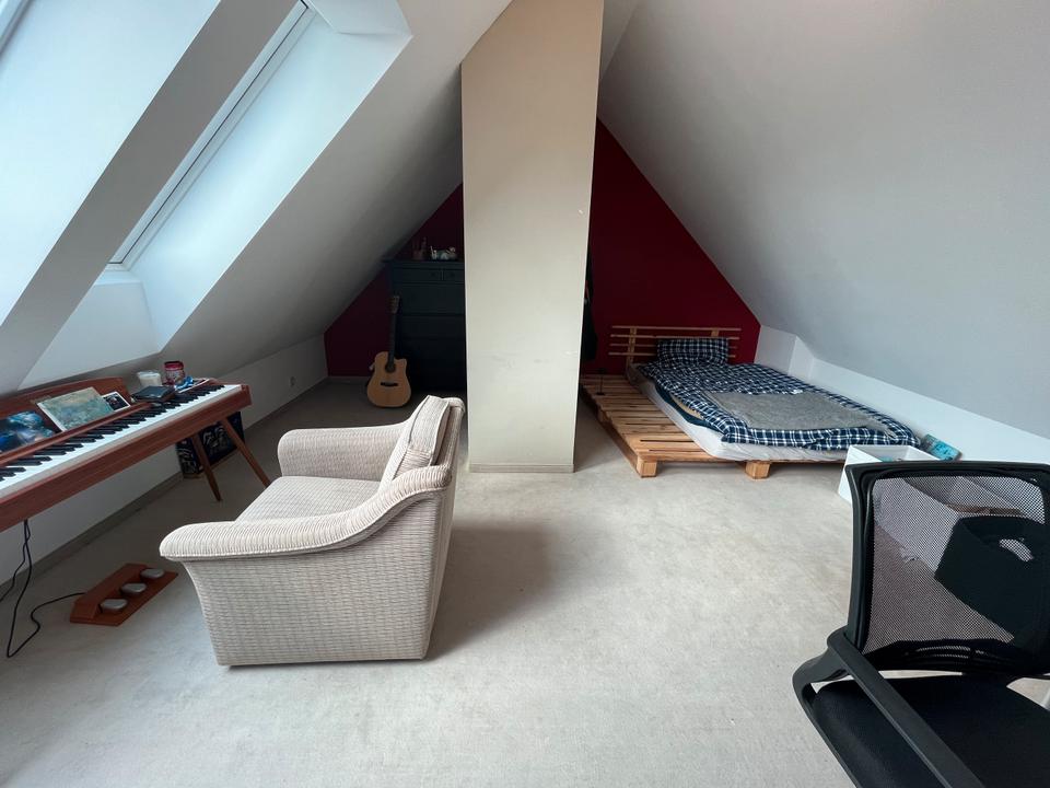 Thumbnail-Peaceful room in a green, natural setting – available from April