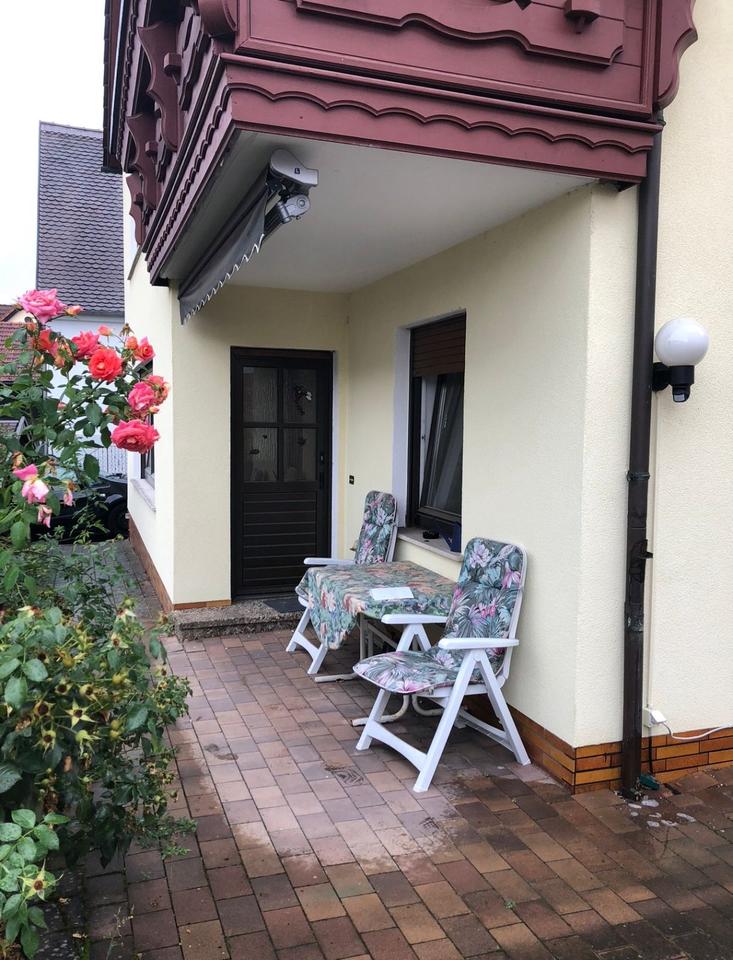 Thumbnail-2-Zimmer Erdgeschosswohnung (65 qm) mit Terrasse & separatem Eing