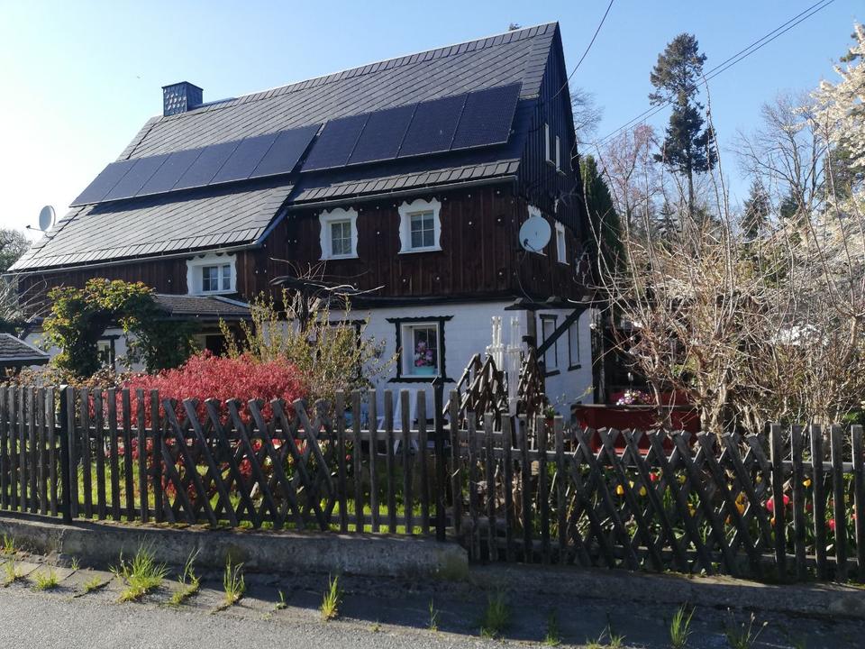 Thumbnail-Haus für Selbstversorger + 2000m² Acker Kamin Brunnen PV mit Akku