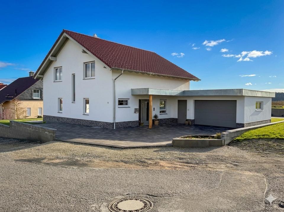 Thumbnail-Einfamilienhaus mit Großraumgarage Bad Arolsen-Schmillinghausen