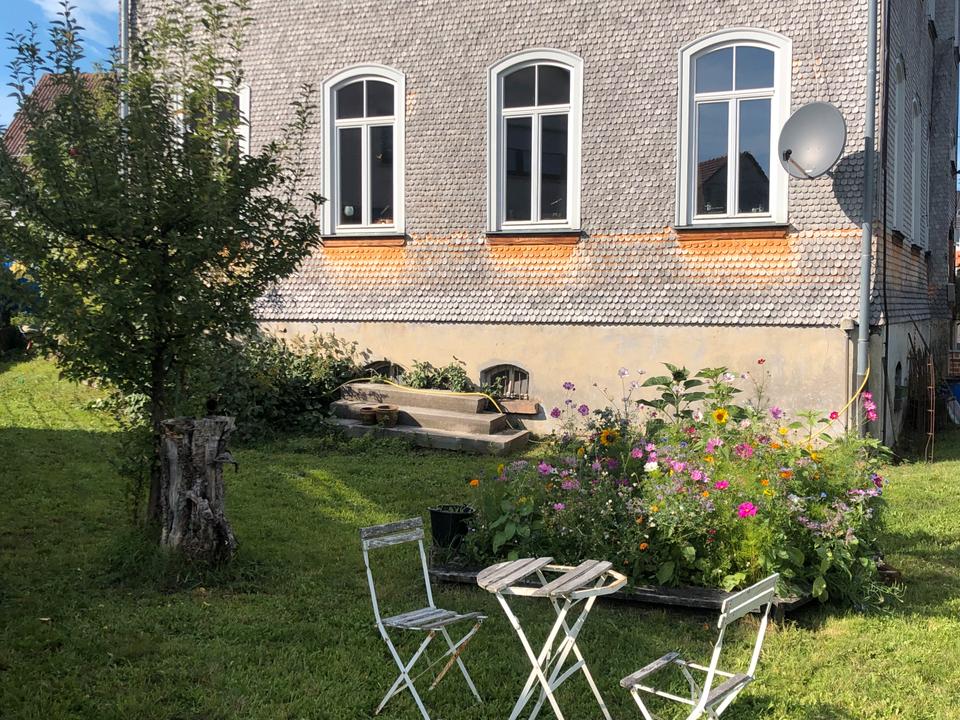 Thumbnail-Alte Schule im toskanischen Stil