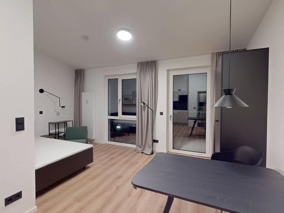 Thumbnail-Modernster Wohnkomfort: Ihr neues Single-Apartment mit geschmackvoller Möblierung, EBK und BALKON direkt an der Spree