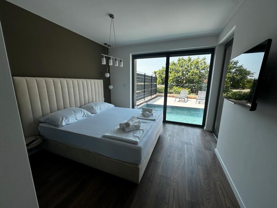 Thumbnail-Neue Apartments mit privatem Pool oder Jacuzzi