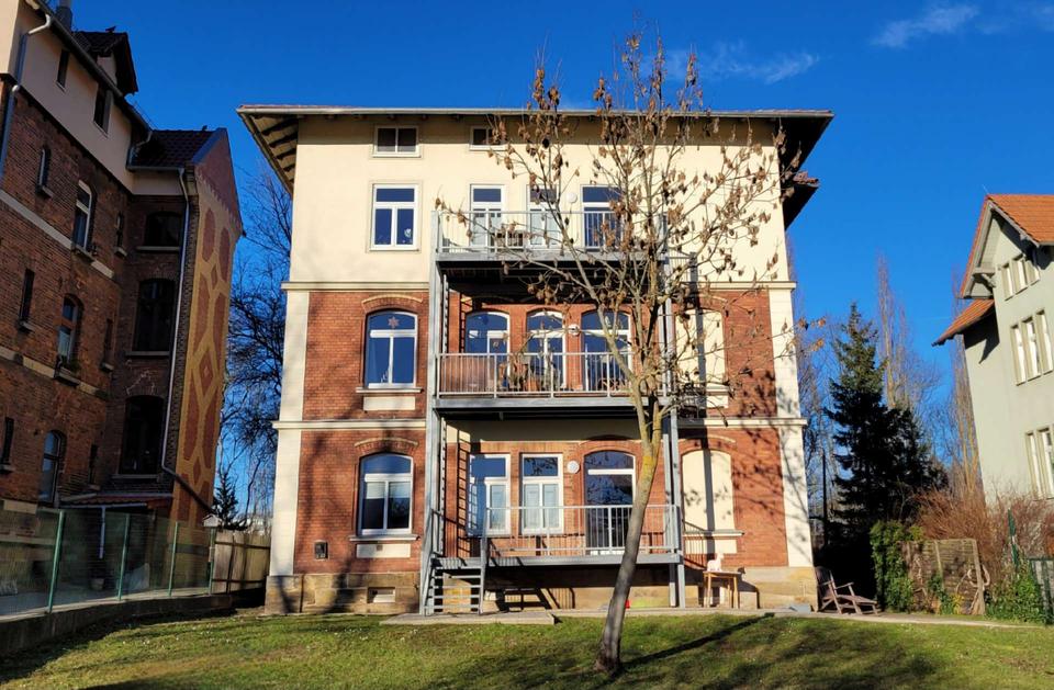 Thumbnail-Hochwertige 4 Zimmerwohnung mit Balkon in Südausrichtung und perfektem Grundriss