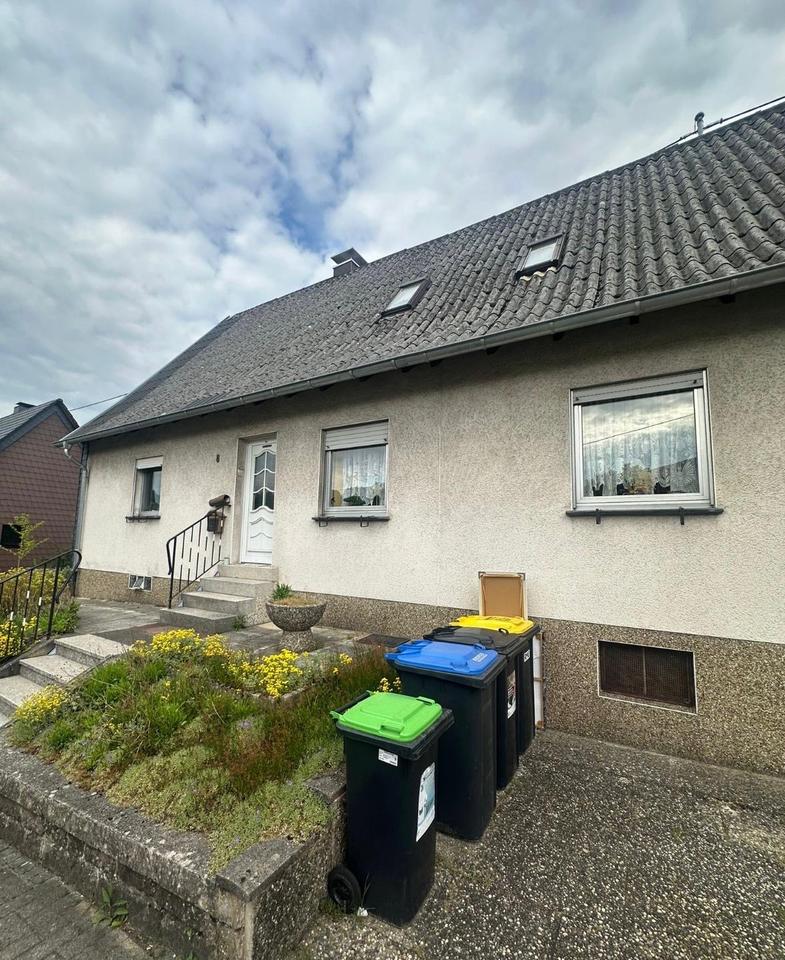 Thumbnail-2-3 Familienhaus mit Garten in Spiesen - freistehend