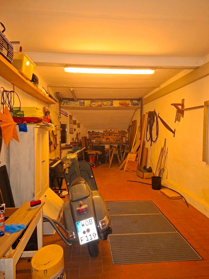 Thumbnail-Werkstatt mit Grube zu vermieten