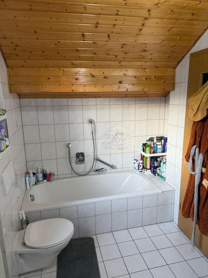 Thumbnail-Vermiete 2-Zimmer Wohnung
