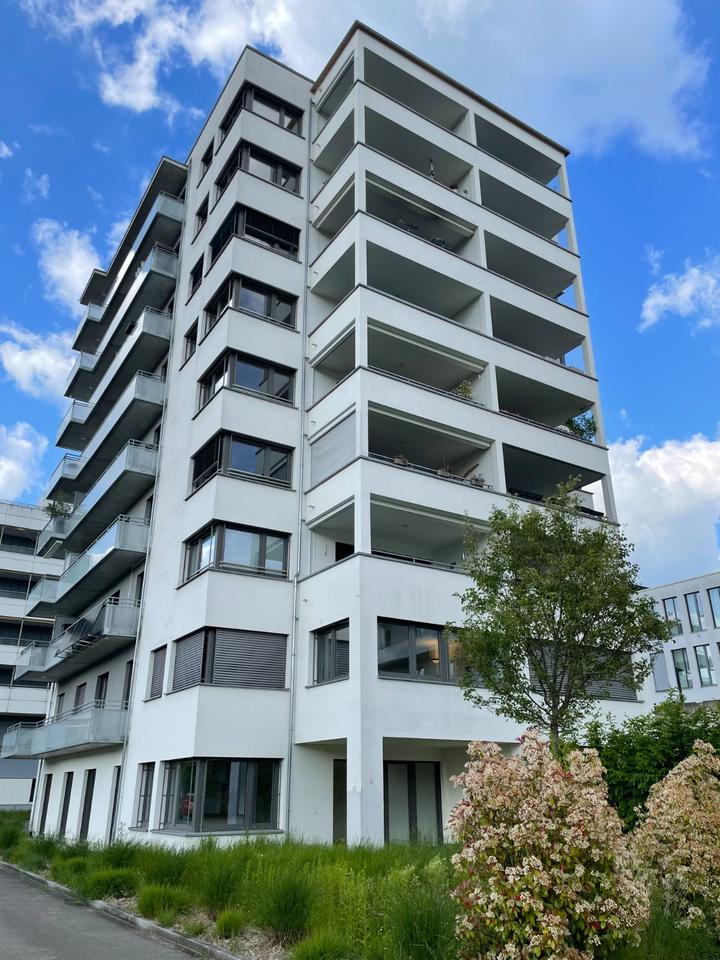 Thumbnail-Elegante 3,5-Zimmer-Wohnung im 3. OG mit Balkon in Lörrach