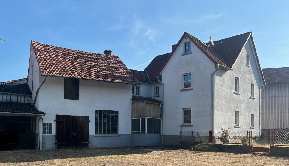 Thumbnail-Hof Wohnhaus - kleiner Hof mit viel Potential