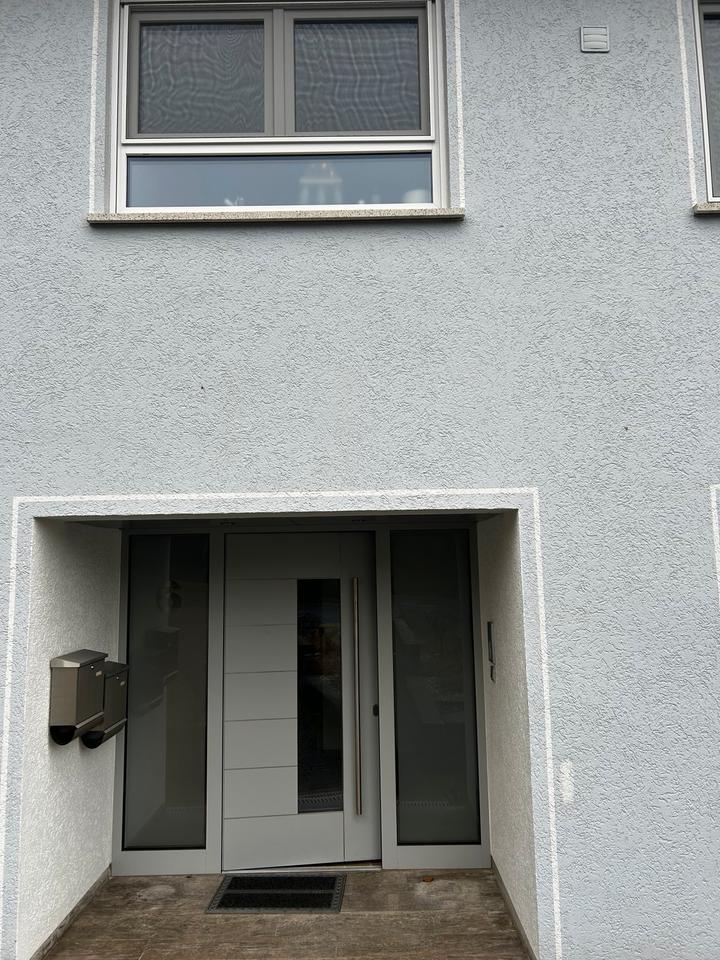 Thumbnail-BüroPraxisPhysioWohnung 4 Zimmer