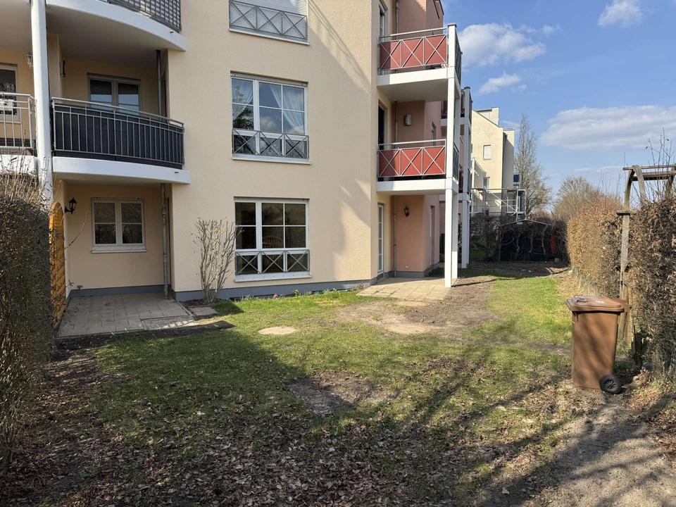 Thumbnail-Drei Terrassen - Neuer Fußboden - Gartenanteil