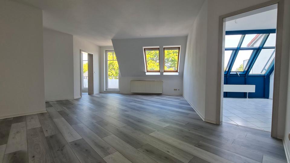 Thumbnail-Exklusive 2-Zimmer-Maisonette-Wohnung mit Balkon, Dachterrasse & Stellplatz