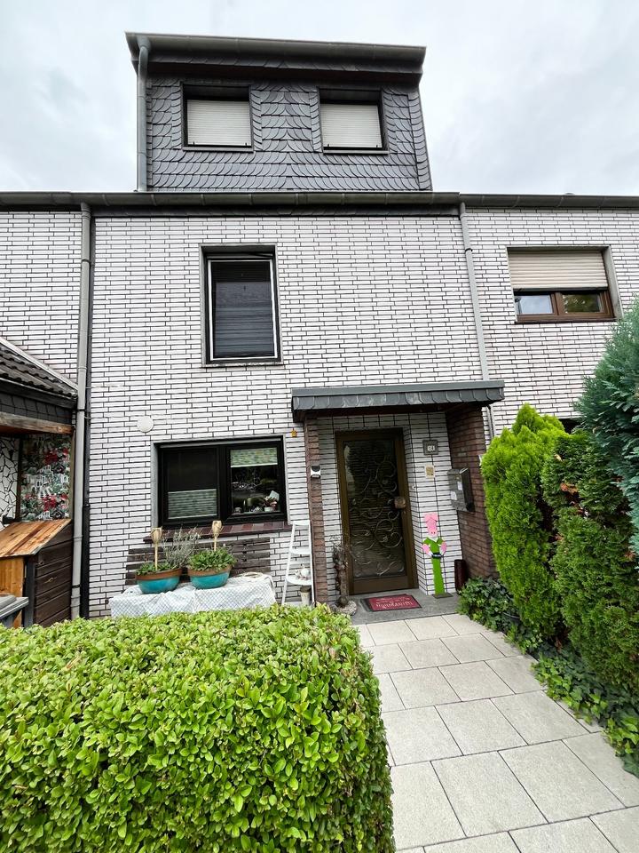 Thumbnail-Modernisiertes, großes Reihenmittelhaus in Walsum-Aldenrade