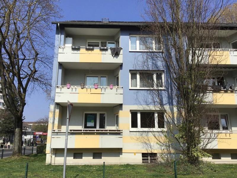 Thumbnail-Wunderschöne Familienwohnung mit modernem Tageslichtbad und herrlichem Balkon im EG!