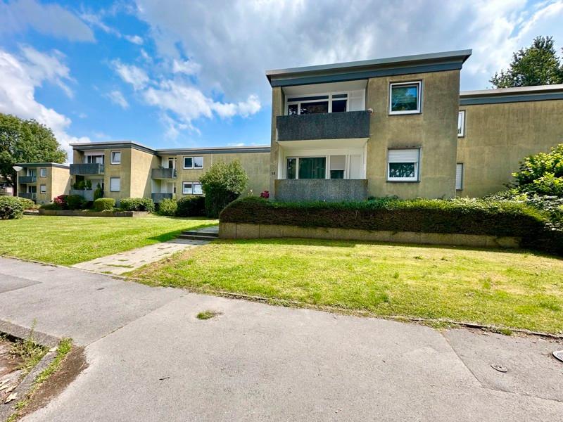 Thumbnail-Blick ins Grüne: neu sanierte 2-Zimmer-Wohnung mit toller Terrasse! (WBS)