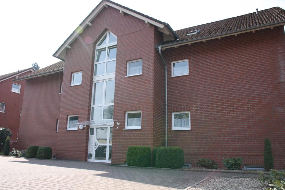 Thumbnail-Moderne 3-Zimmer OG-Komfortwohnung mit großem Balkon