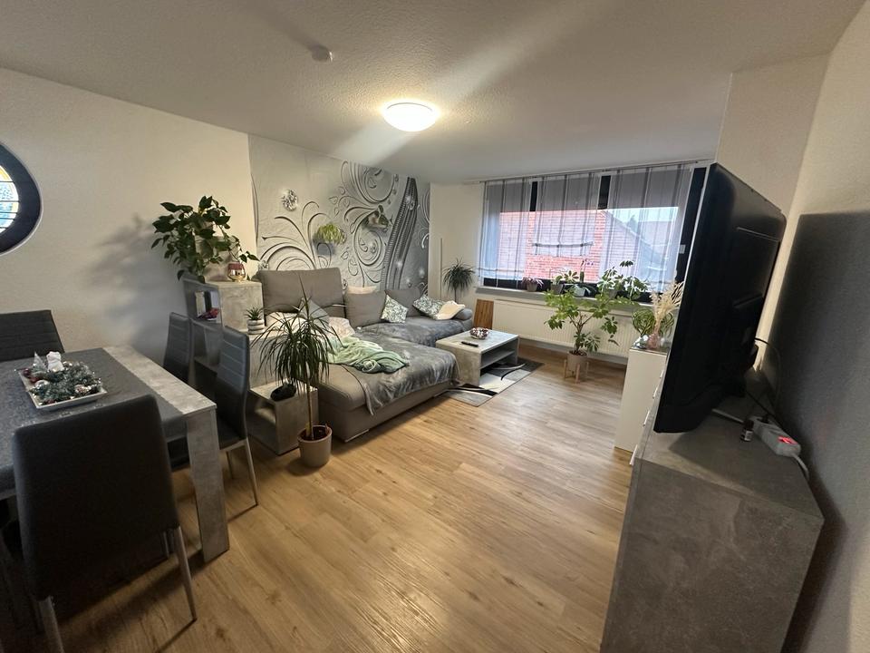 Thumbnail-EFH mit kleinem Garten & Carport in Nendorf