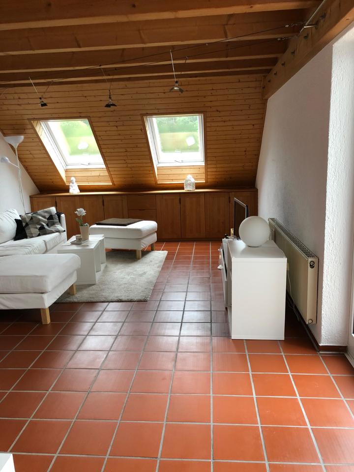 Thumbnail-Exklusive 3,5 ZKBB Dach-Maisonette in Groß-Umstadt zu vermieten