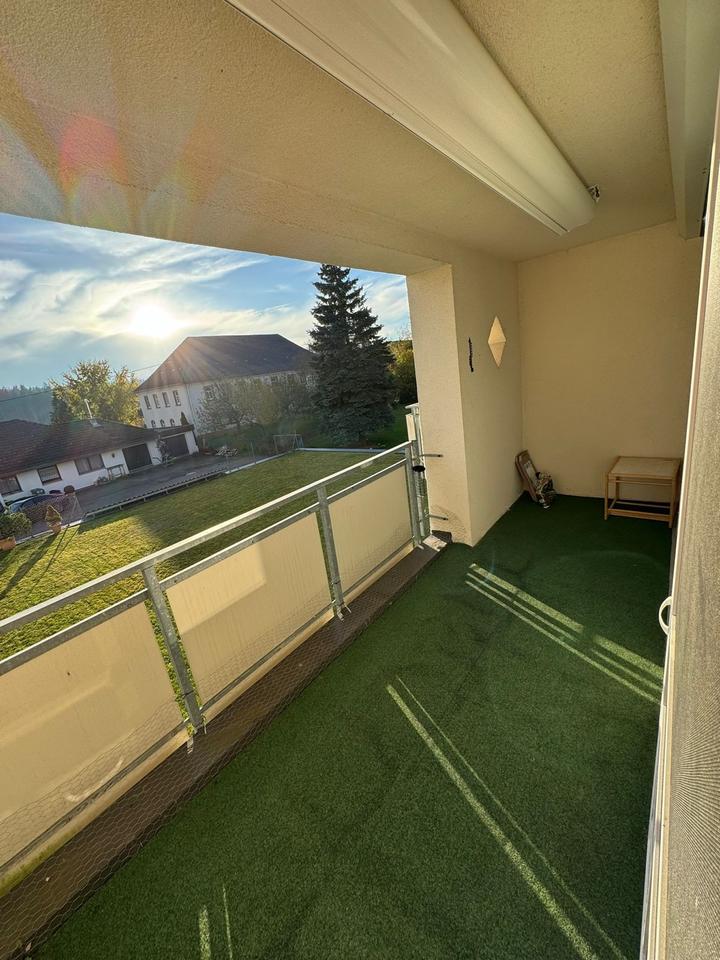 Thumbnail-Attraktive 3 Zimmer Wohnung im 2. OG in DS-Wolterdingen