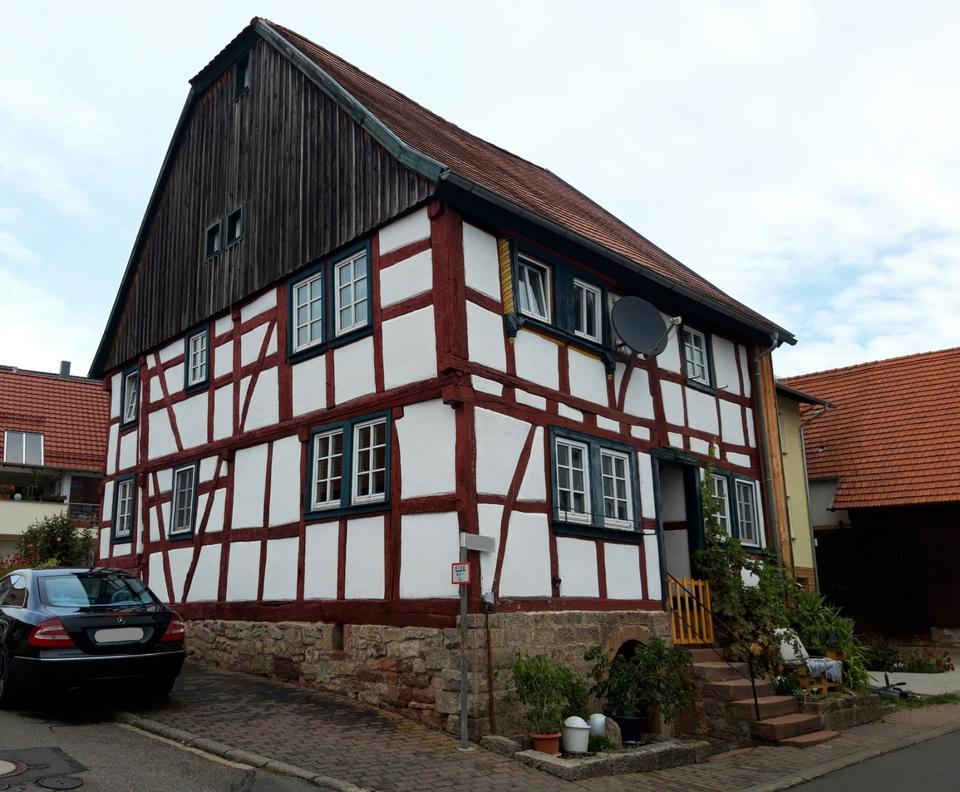Thumbnail-Historisches Fachwerkhaus, in Höpfingen, ca. 300 Jahre alt.