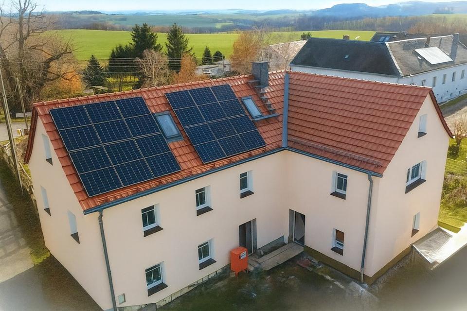 Thumbnail-Erstbezug nach Kernsanierung, EFH mit Einzimmerwohnung und Garten