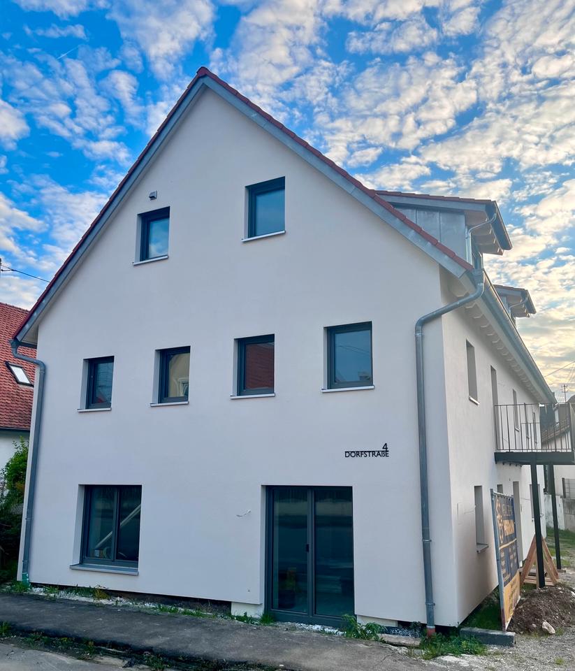 Thumbnail-Wunderschöne 4-Z.-Wohnung über 2 Etagen! Balkon+Garten! Erstbezug