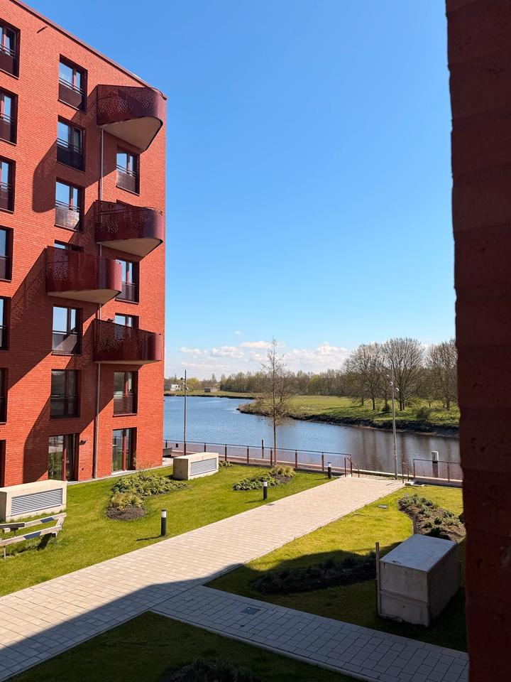 Thumbnail-Neubau 2-Zimmer-Wohnung mit Loggia und Wasserblick