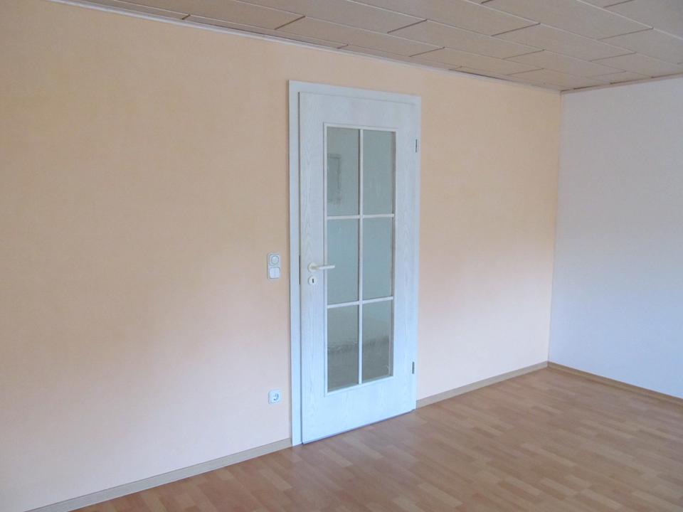 Thumbnail-Ruhige, helle 3-ZKB-Wohnung in 93199 Zell